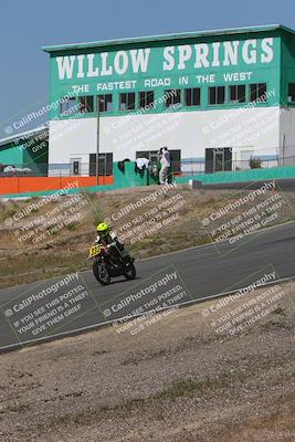 media/Apr-20-2025-AHRMA (Sun) [[393a79c373]]/Race/Group 2/Turn 4b/